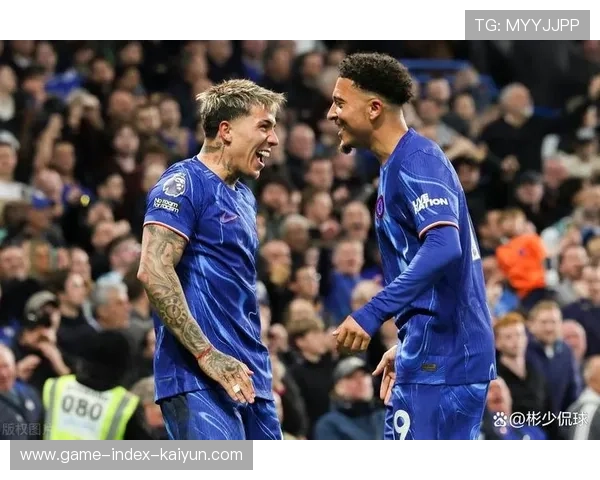 切尔西贝利斯错位抽射变成致命一击：不容错过的传奇瞬间