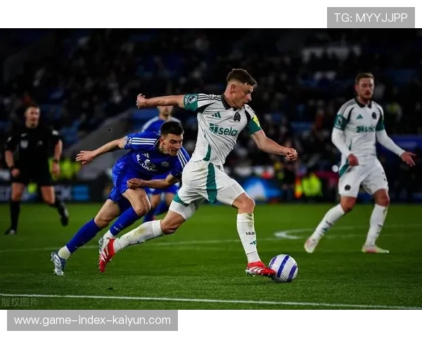 纽卡锋线互补爆发，英超话题持续升温