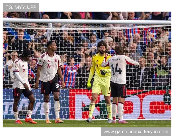 英超曼城球员连线默契,全场控球体现优势